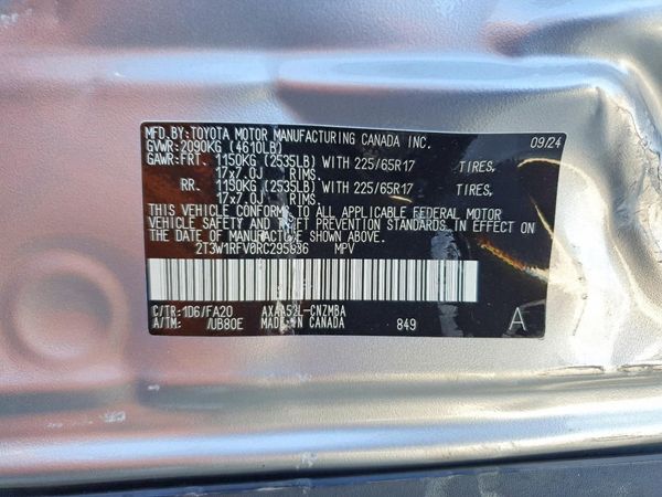 2024 TOYOTA RAV4 XLE