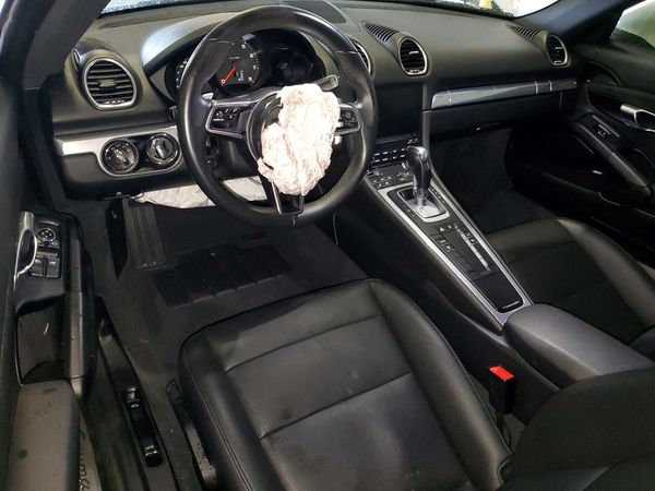 2018 PORSCHE CAYMAN — CKPT