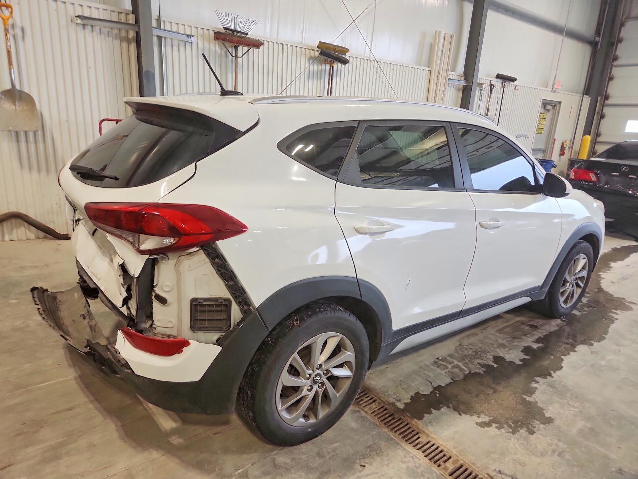 2017 HYUNDAI TUCSON