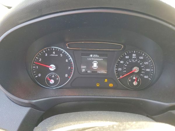 2019 KIA SORENTO L, LX, S