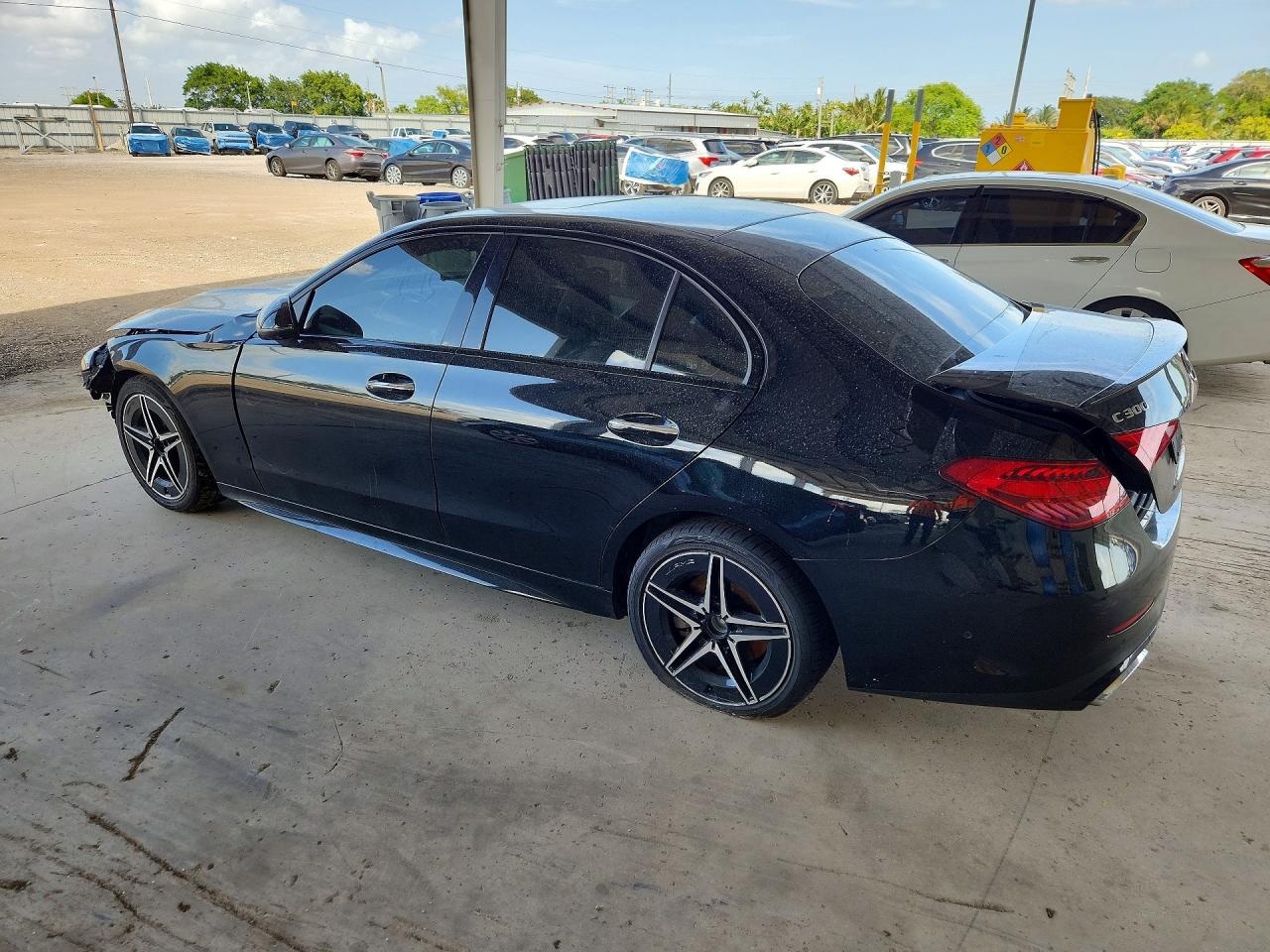 2022 MERCEDES-BENZ C