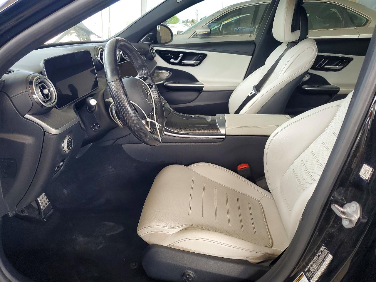 2022 MERCEDES-BENZ C