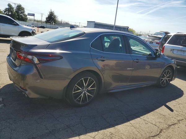 2023 TOYOTA CAMRY