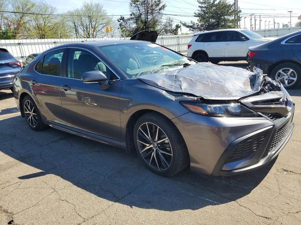 2023 TOYOTA CAMRY