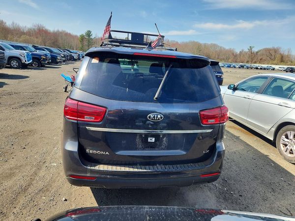 2020 KIA SEDONA