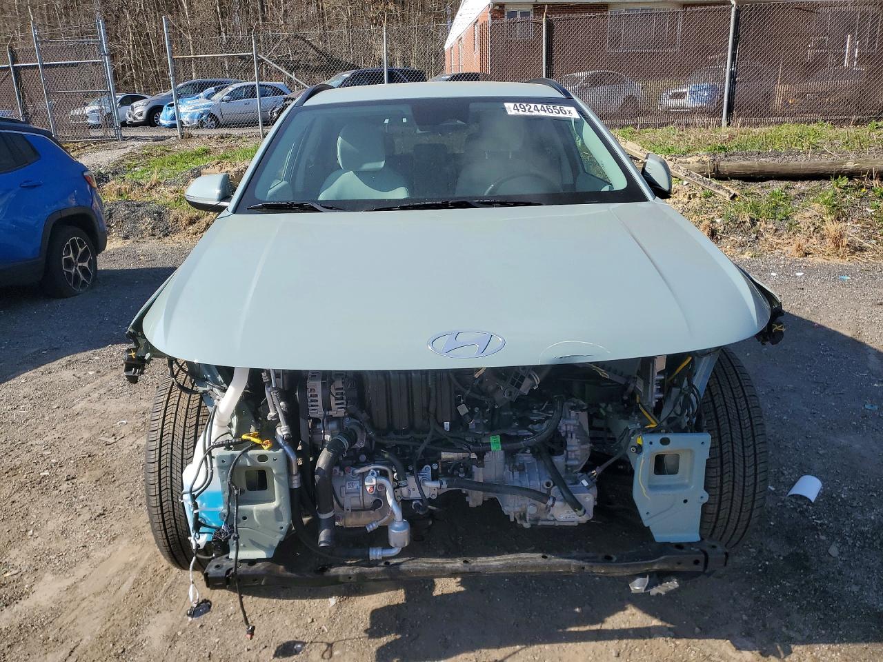 2024 HYUNDAI KONA SE