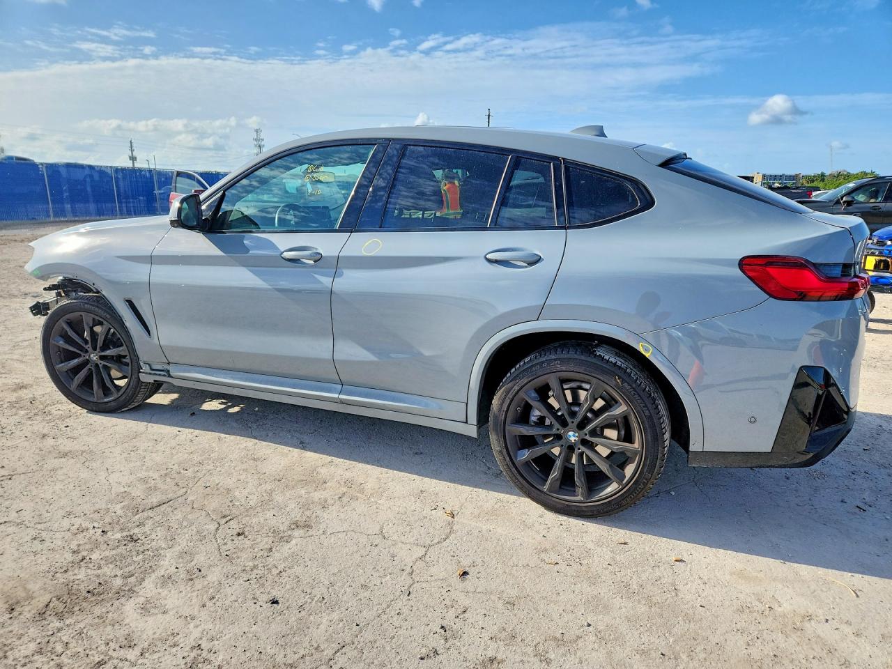 2024 BMW X4