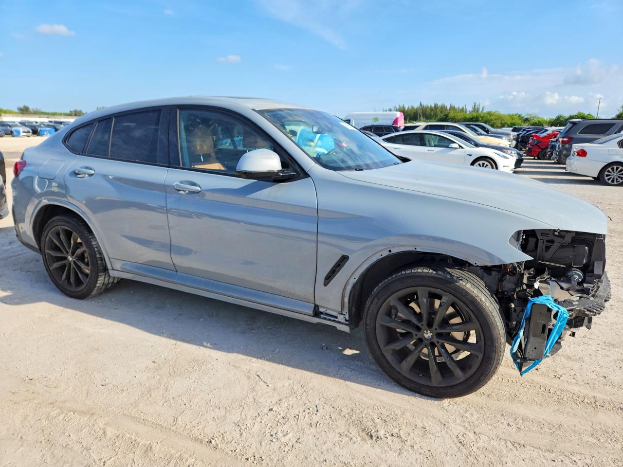 2024 BMW X4