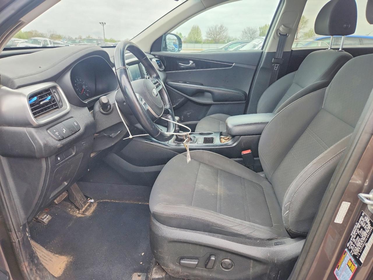 2020 KIA SORENTO L, LX, S