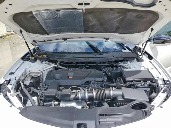 2021 ACURA TLX TLX TECH A — Engine bay
