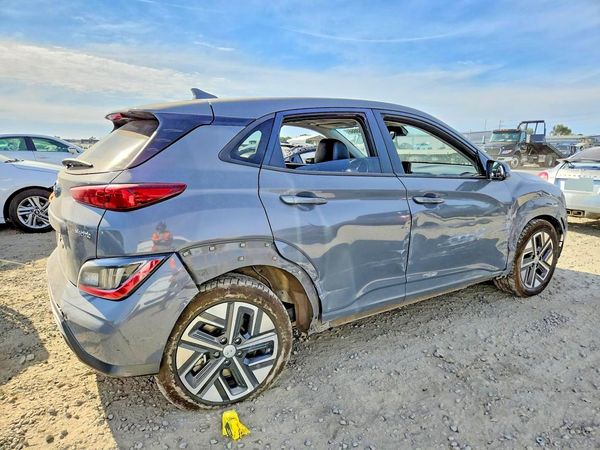 2022 HYUNDAI KONA