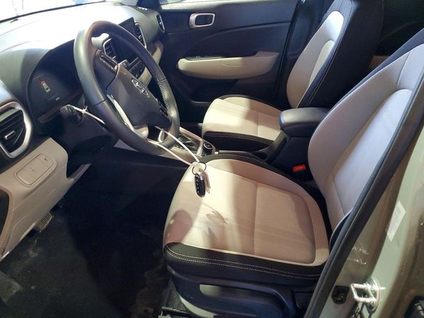 2025 HYUNDAI VENUE SEL, Limited