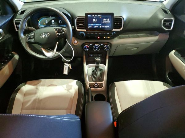 2025 HYUNDAI VENUE SEL, Limited