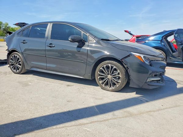 2025 TOYOTA COROLLA