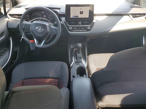 2025 TOYOTA COROLLA