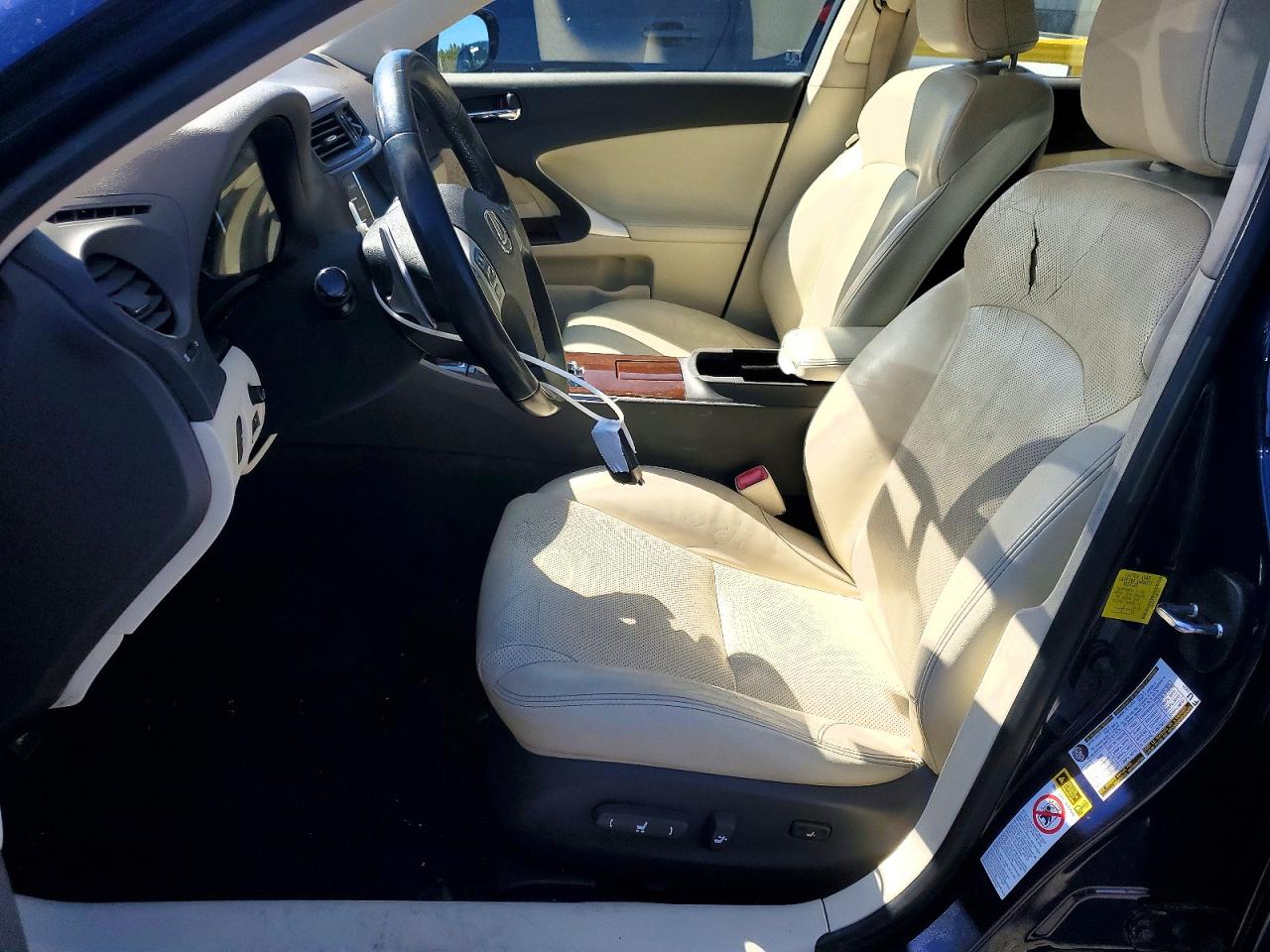 2012 LEXUS IS 250C