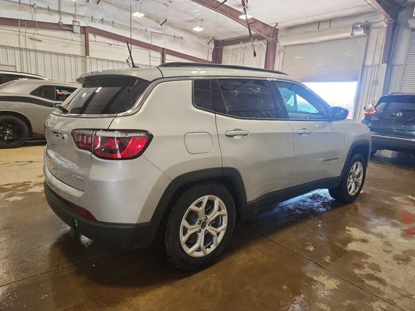 2025 JEEP COMPASS North, Latitude