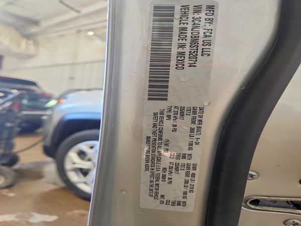 2025 JEEP COMPASS North, Latitude