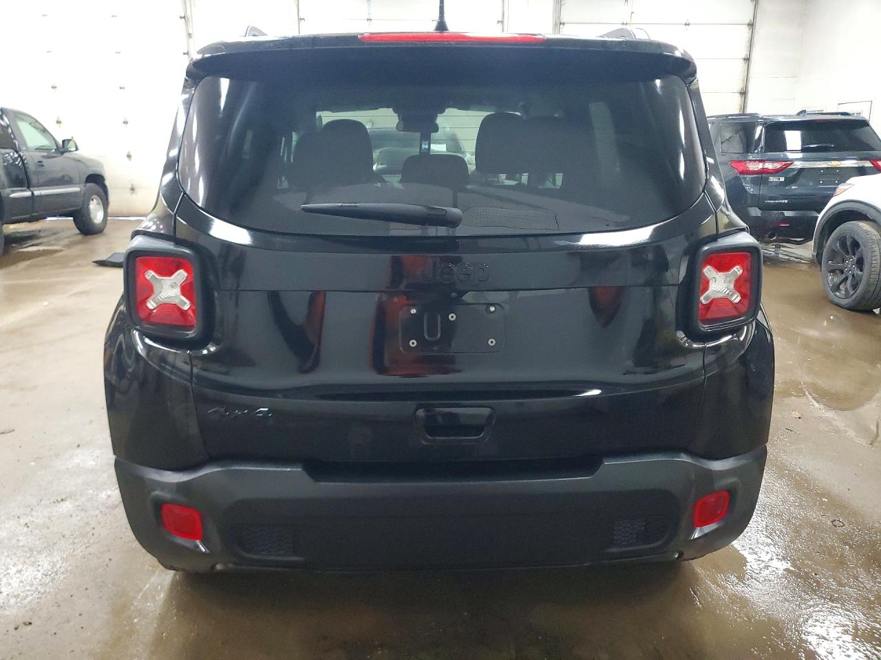 2023 JEEP RENEGADE LATITUDE 4X4