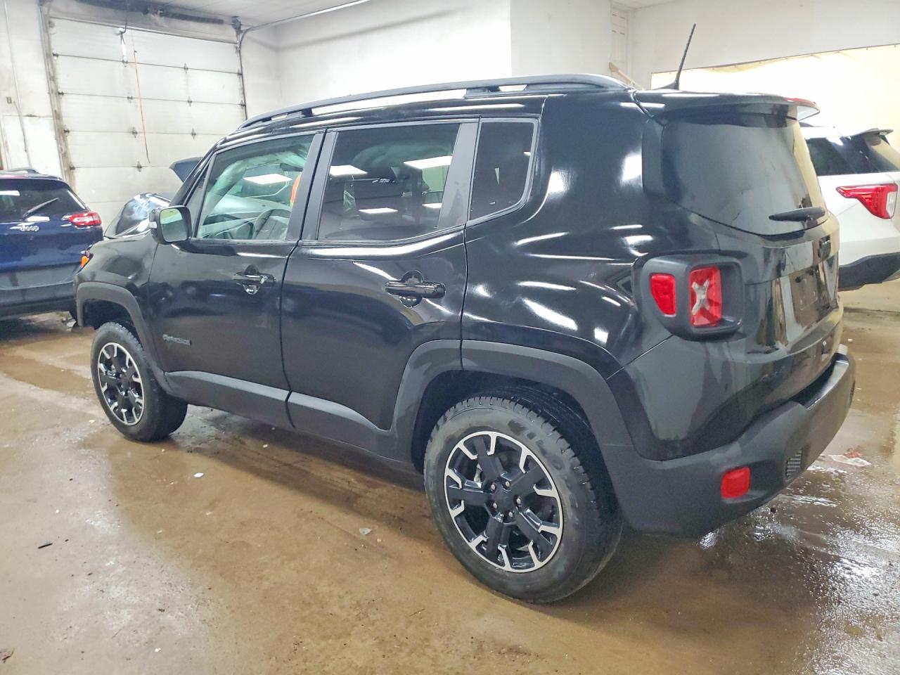 2023 JEEP RENEGADE LATITUDE 4X4
