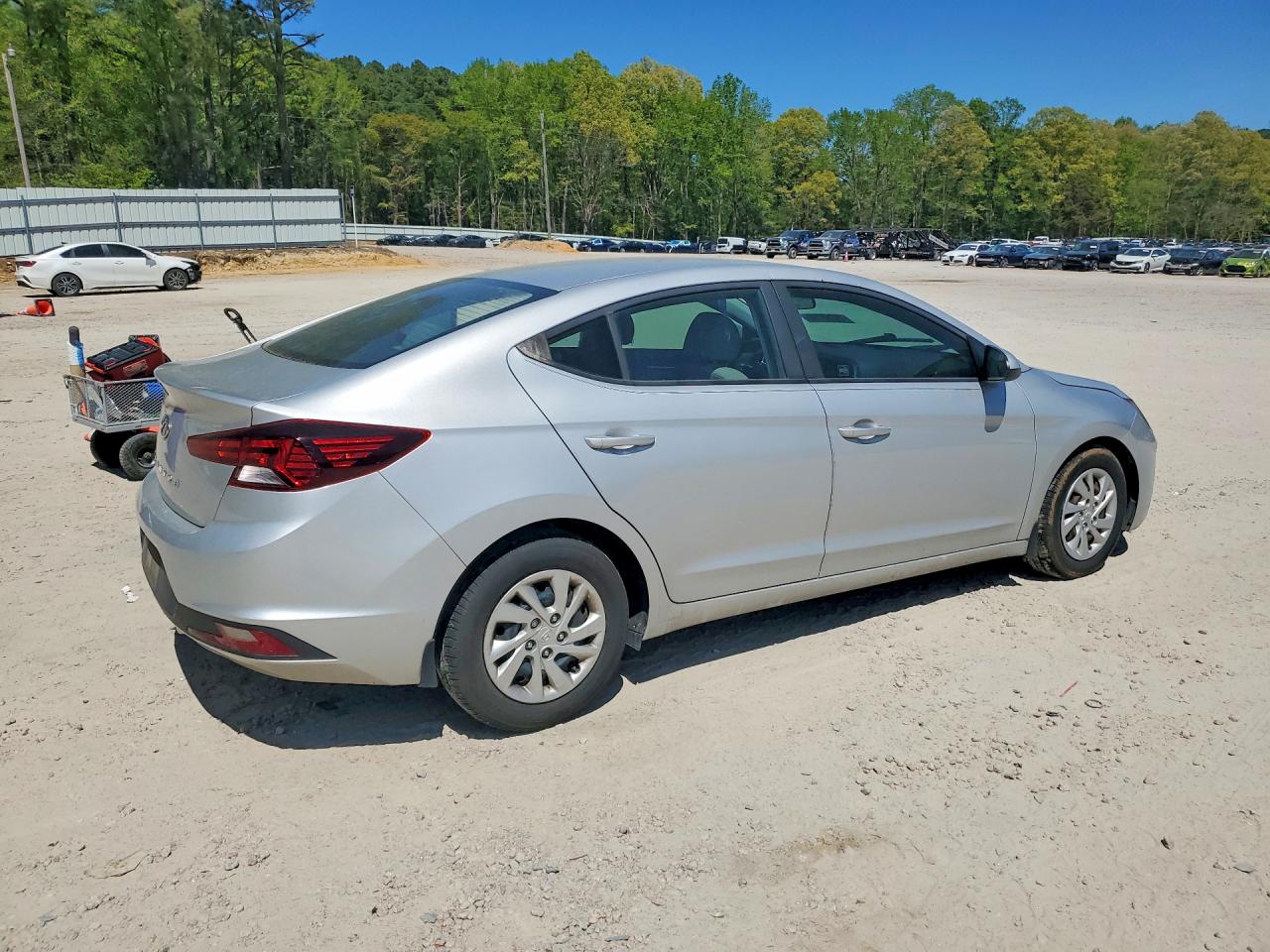 2020 HYUNDAI ELANTRA SE
