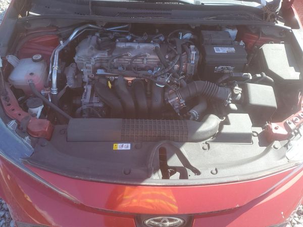 2021 TOYOTA COROLLA