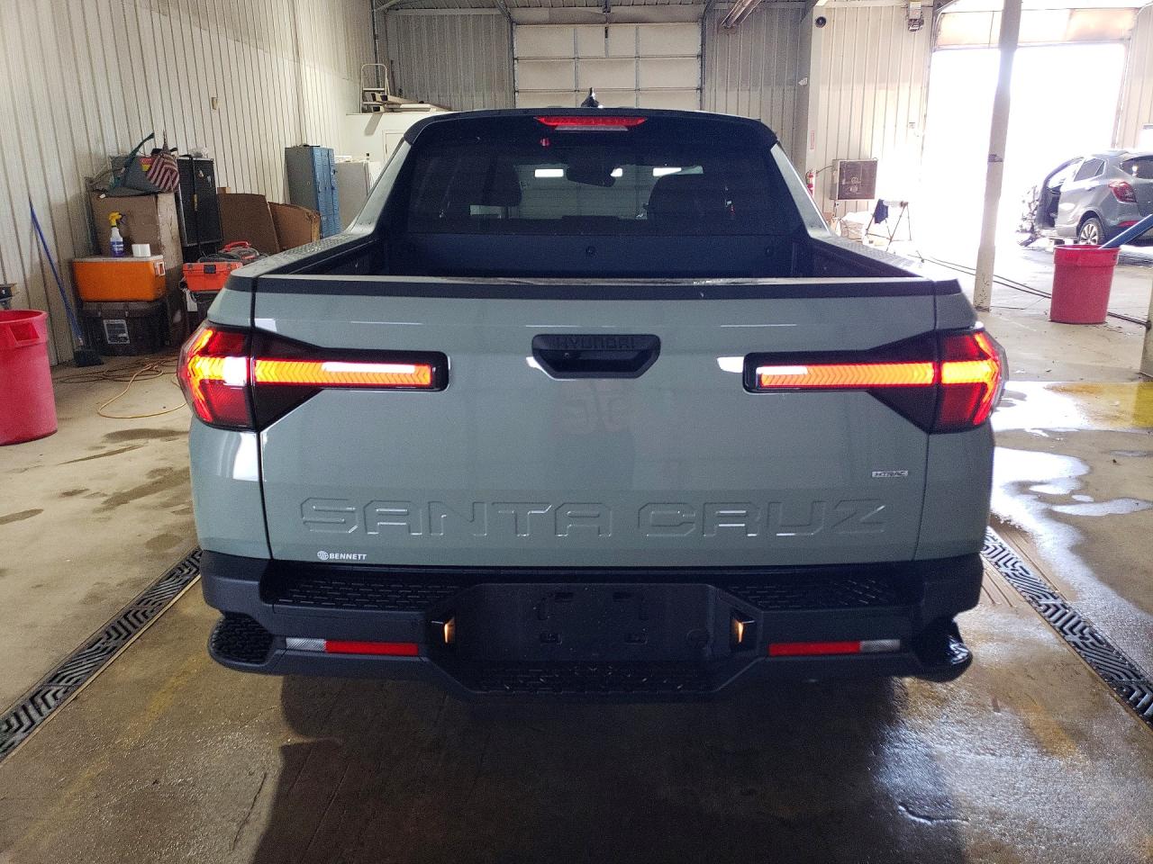 2025 HYUNDAI SANTA CRUZ SE
