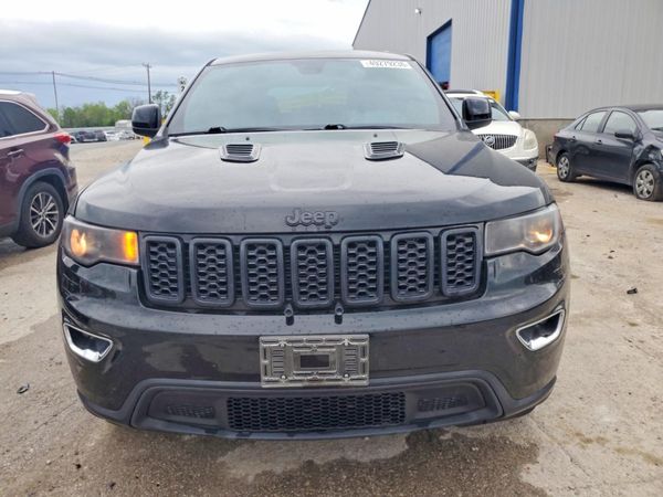 2018 JEEP GRAND CHEROKEE Laredo