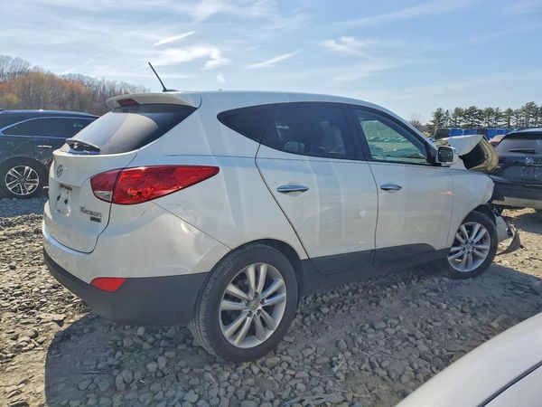2012 HYUNDAI TUCSON GLS