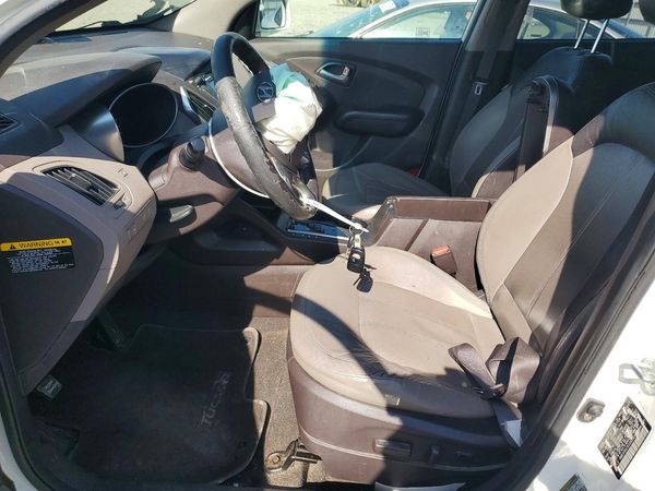 2012 HYUNDAI TUCSON GLS