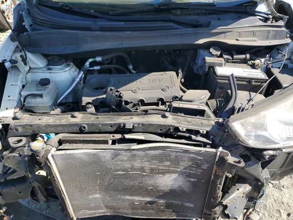 2012 HYUNDAI TUCSON GLS