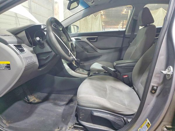 2013 HYUNDAI ELANTRA
