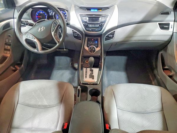 2013 HYUNDAI ELANTRA