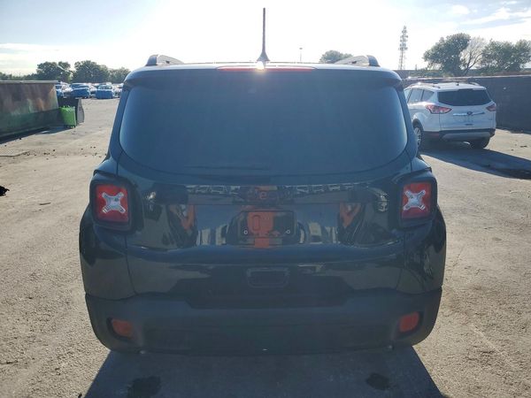 2018 JEEP RENEGADE LATITUDE 4X2