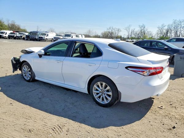 2019 TOYOTA CAMRY