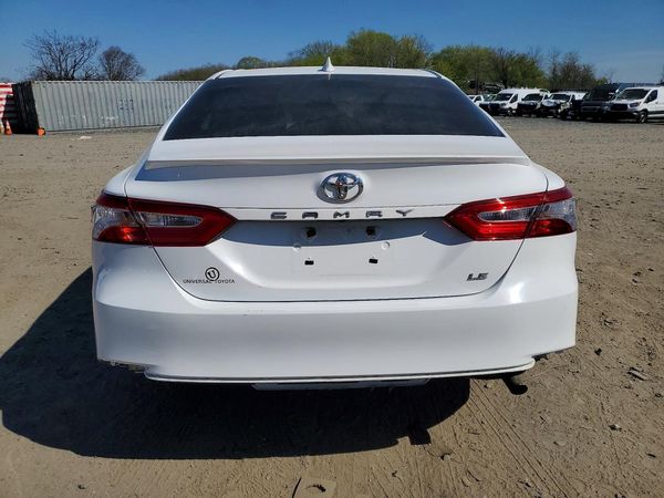 2019 TOYOTA CAMRY