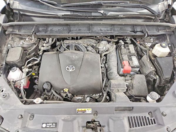 2022 TOYOTA HIGHLANDER XSE — Engine bay