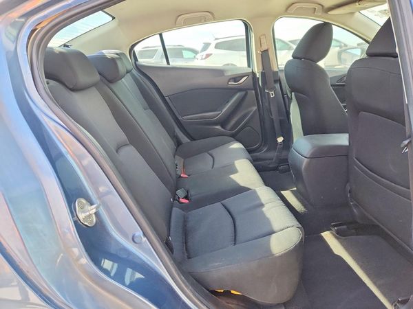 2014 MAZDA 3 Sport/GX