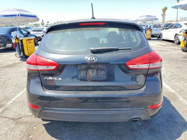 2017 KIA FORTE