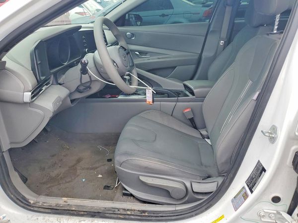 2021 HYUNDAI ELANTRA
