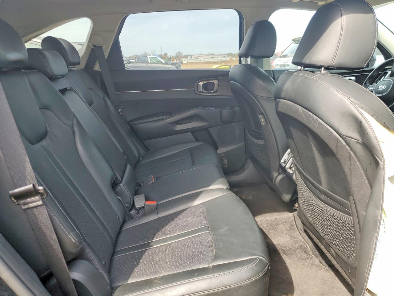 2021 KIA SORENTO S