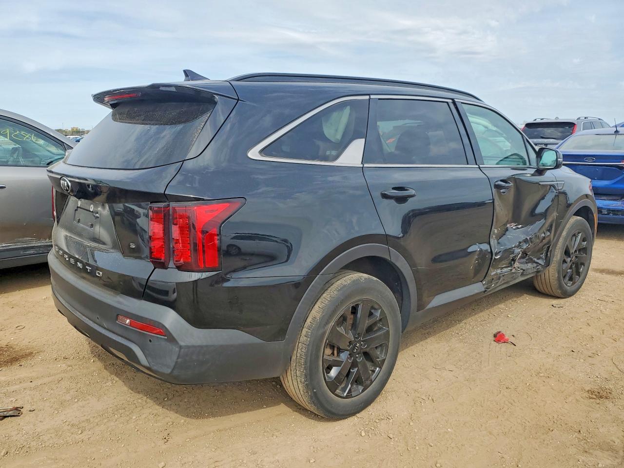 2021 KIA SORENTO S