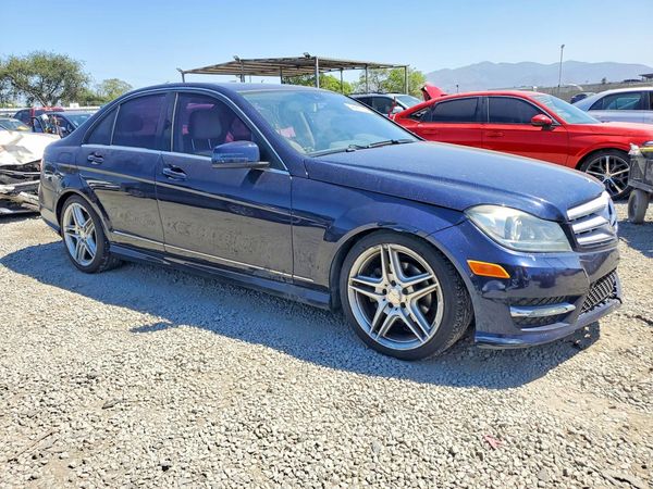 2013 MERCEDES-BENZ C C250