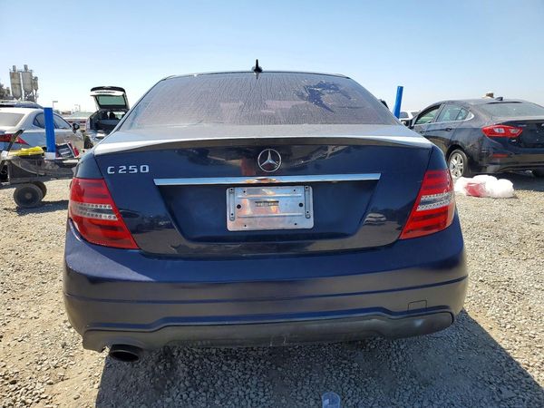 2013 MERCEDES-BENZ C C250