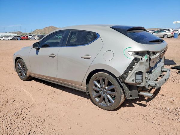 2022 MAZDA 3 Preferred Package