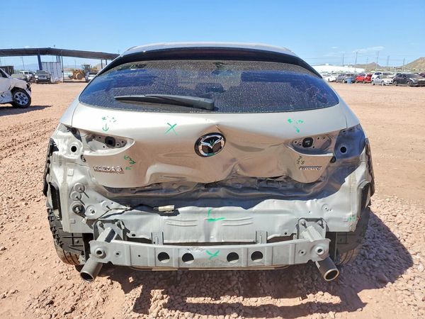 2022 MAZDA 3 Preferred Package