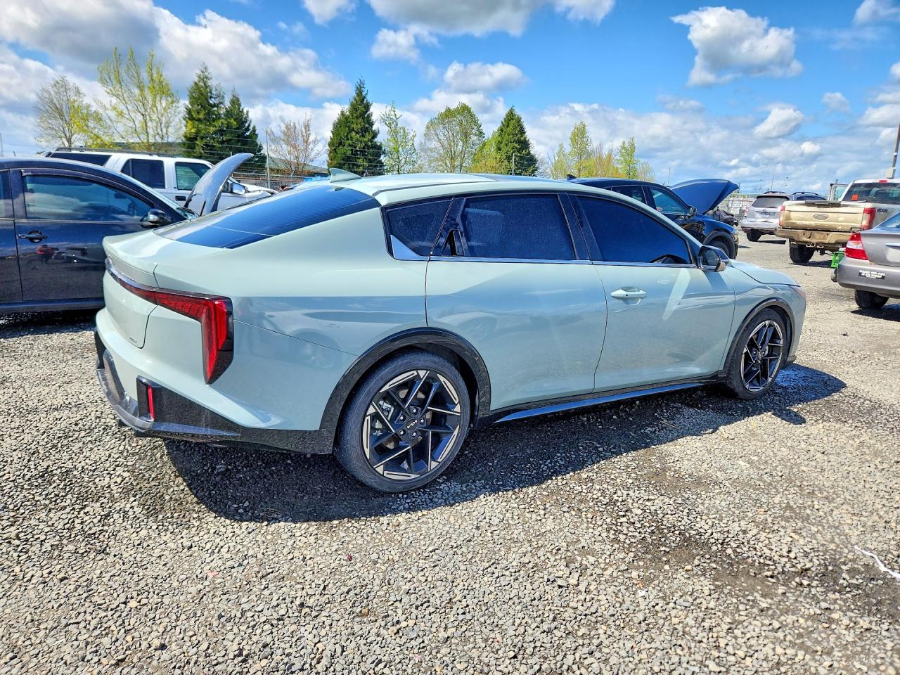 2025 KIA K4 GT-Line