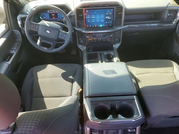 2024 FORD F150