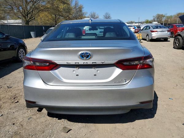 2022 TOYOTA CAMRY LE