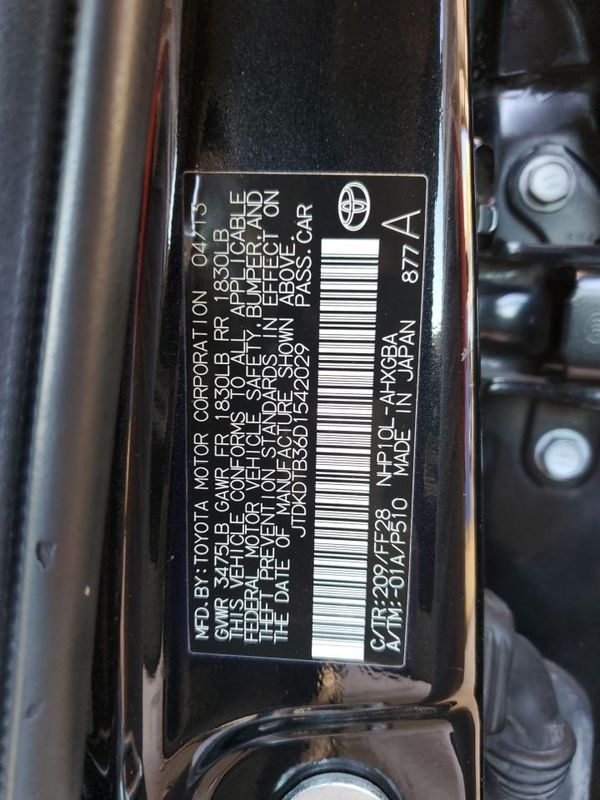 2013 TOYOTA PRIUS — VINS